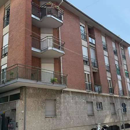 Tra E Monti *